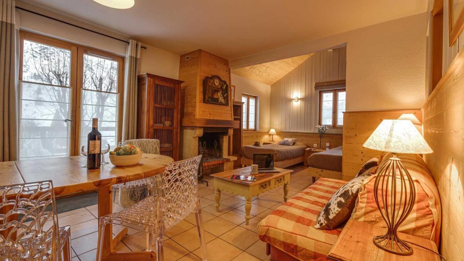 Chez Philippe - Appartements & Chalets En Village Pieton - Vue Glaciers La Grave Rum bild